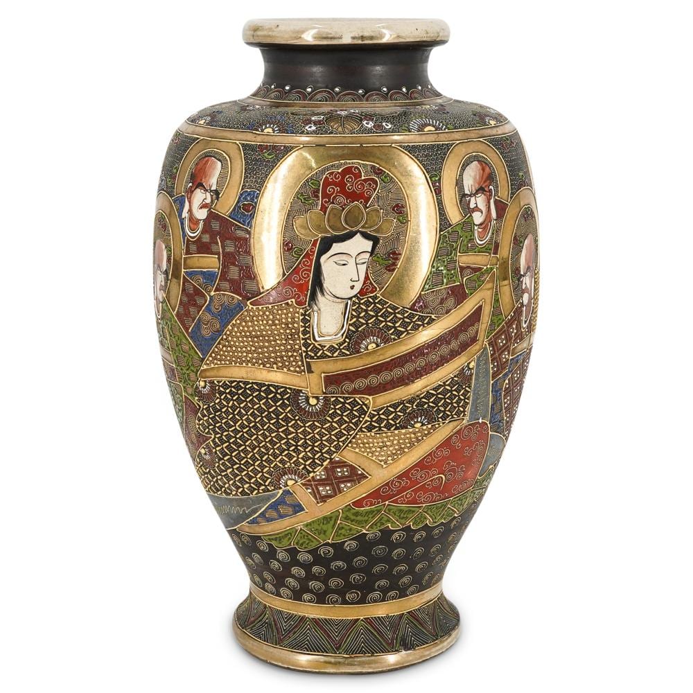 Satsuma Porcelain Vase sold by Akiba Galleries, lot 361 — auction record photograph
