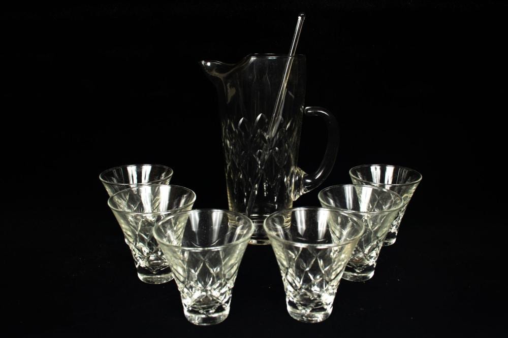 Libbey Glass Company comparable auction result: libbey glass company amer glass pitcher glasses 7 pcs