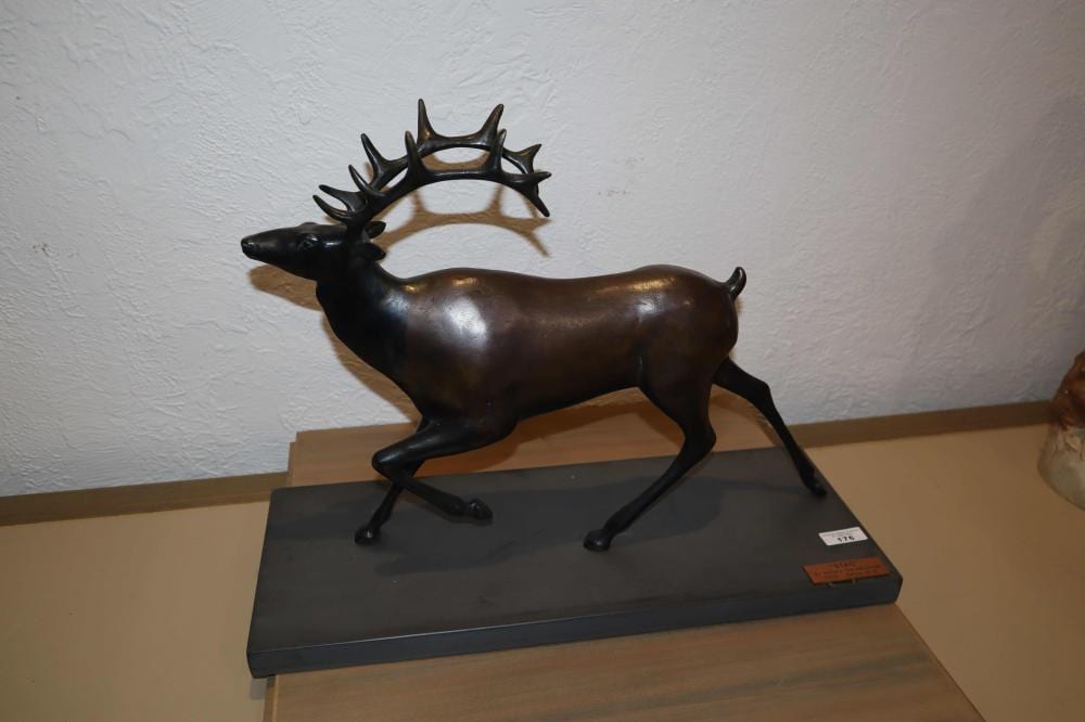 Anthony Vanderzweep comparable auction result: anthony van der zweep australia 1960 stage bronze on a marble base a