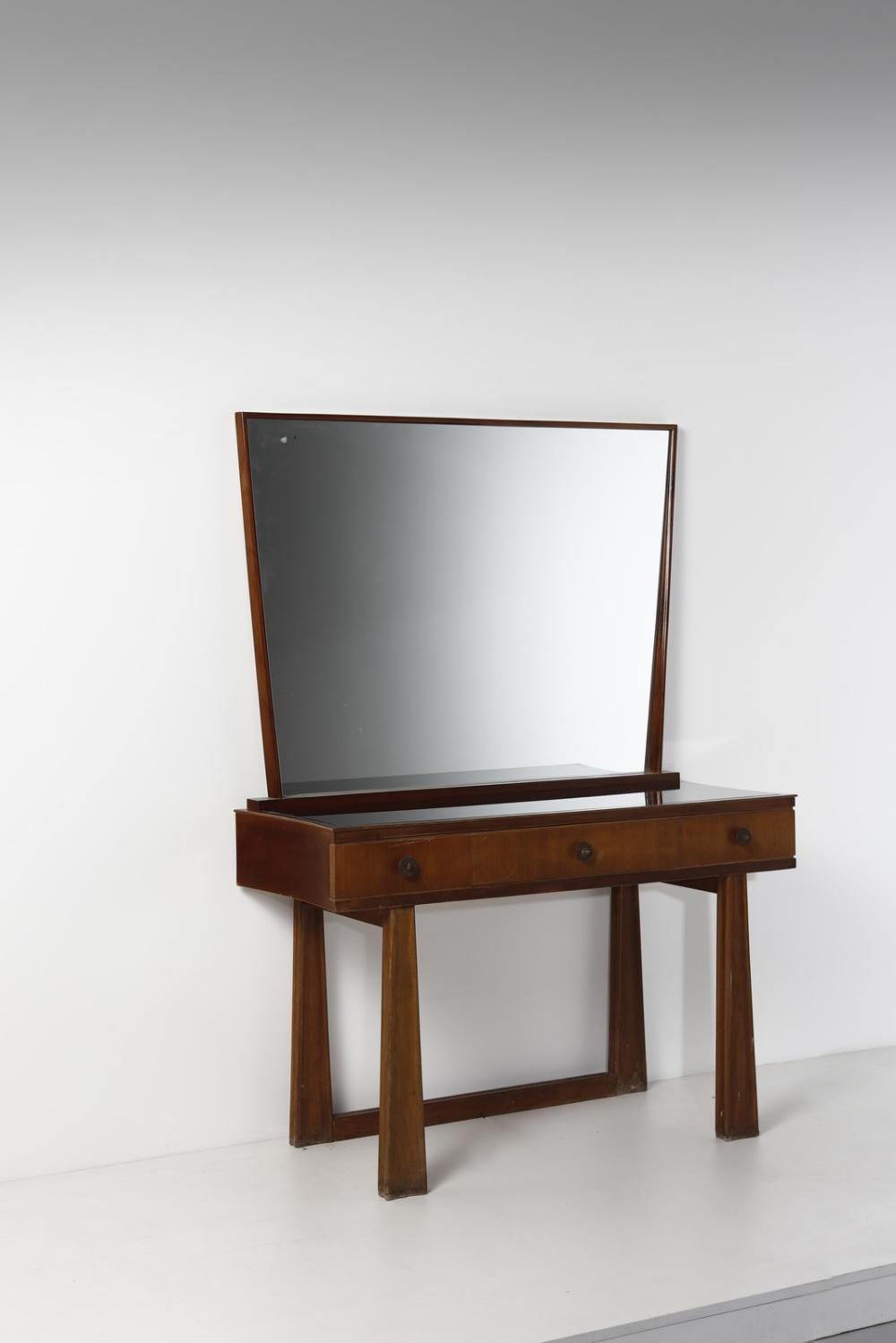 Giovanni (1887) Guerrini comparable auction result: giovanni guerrini 1887 1972 attributed vanity table with mirror for ebanisteria r amaducci cesena
