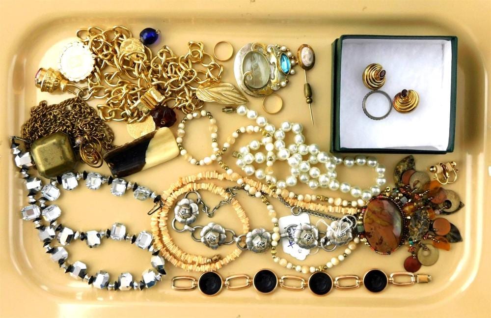 costume jewelry ten plus pieces including pins bracelets pierced and clip earrings sized rings and necklaces with cut glass f · Winter Associates, Inc. · 2022-06-27 F. Glass comparable auction result: costume jewelry ten plus pieces including pins bracelets pierced and clip earrings sized rings and necklaces with cut glass f
