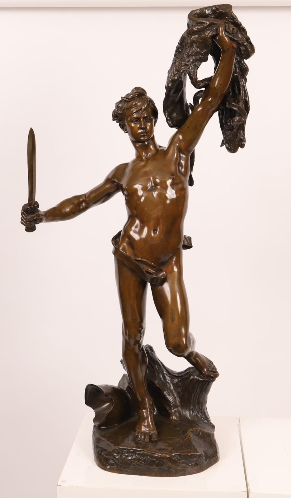 alfred d sir lanson 1851 1938 bronze patine brune figurant jason et la toison d or sign lanson · Lux Auction · 2022-07-10 Alfred Désiré Lanson comparable auction result: alfred d sir lanson 1851 1938 bronze patine brune figurant jason et la toison d or sign lanson