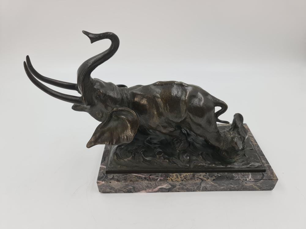 Sylvain Norga comparable auction result: sylvain norga 1892 1968 l l phant encha n bronze patine verte socle en marbre vein ht hors socle 24 cm