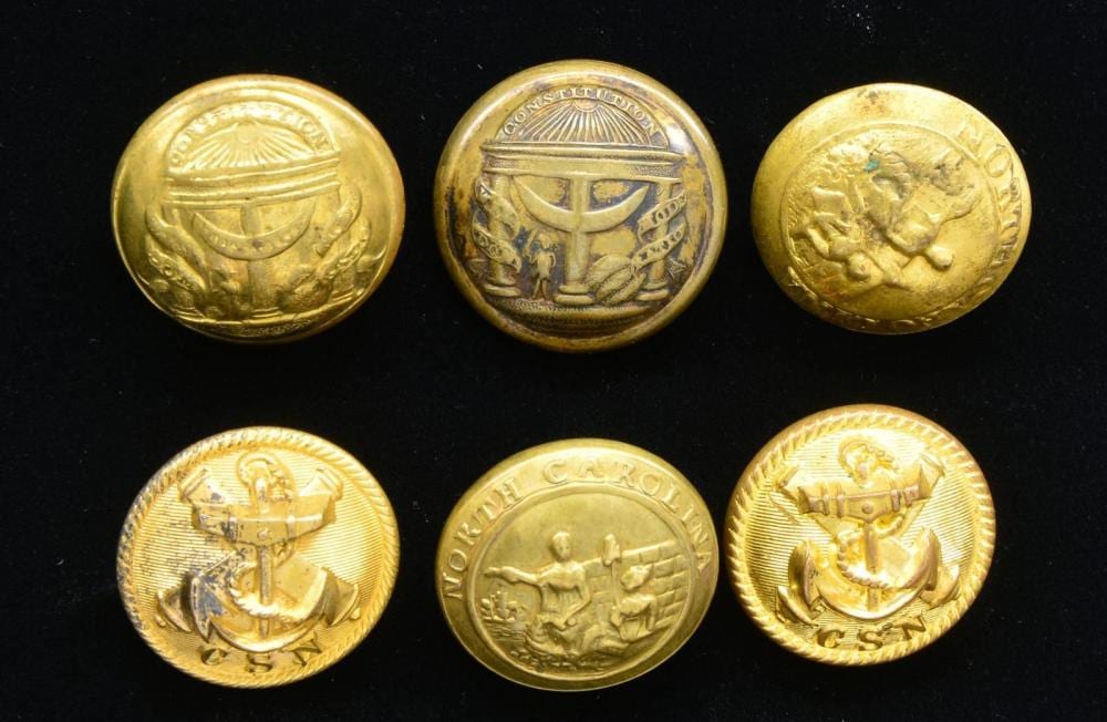 6 CIVIL WAR PERIOD CONFEDERATE BUTTONS. sold by Poulin Antiques & Auctions, lot 3346 — auction record photograph