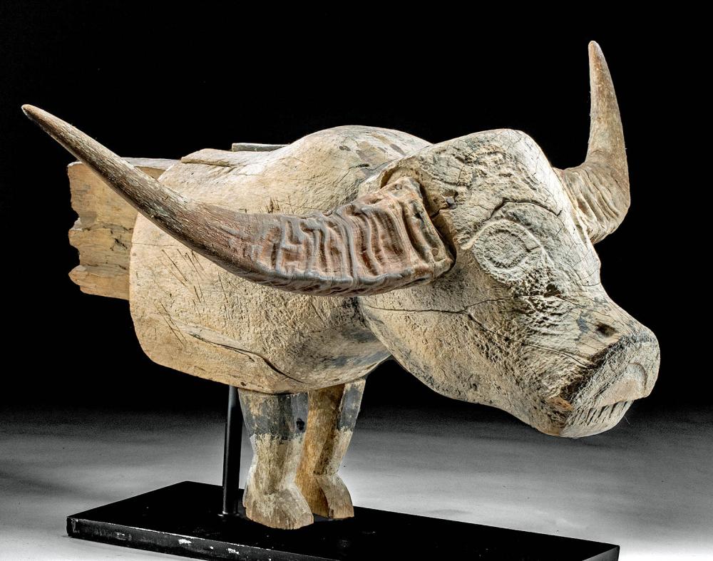 1960s Indonesian Sulawesi Wood Sculpture Kabango sold by Artemis Gallery, lot 128 — auction record photograph