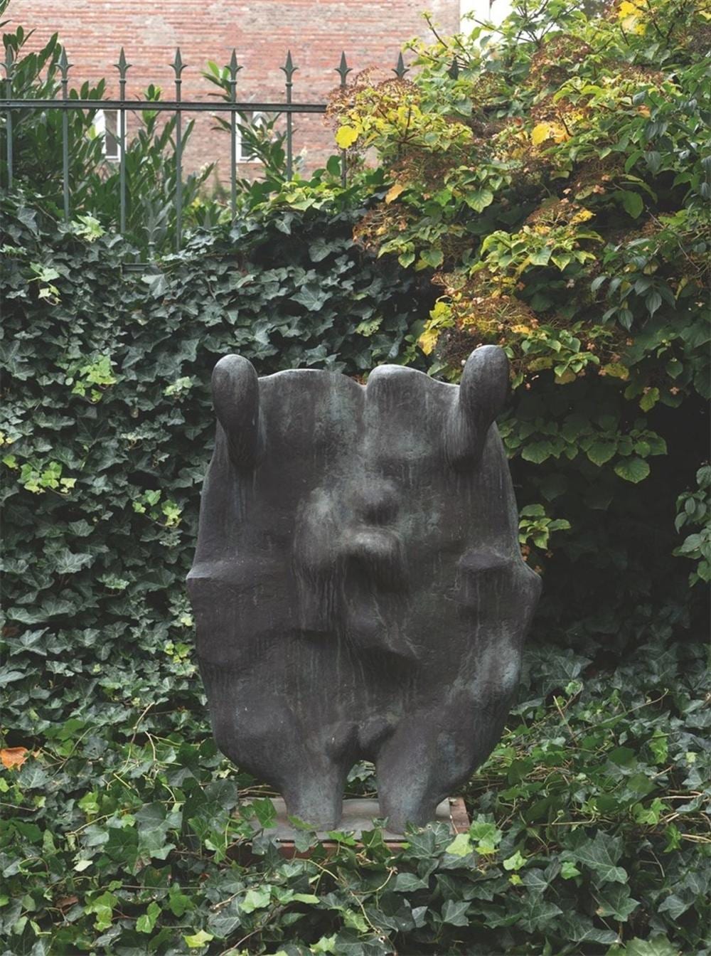 Wilhelm Loth comparable auction result: torso 10 61 afrikanisch