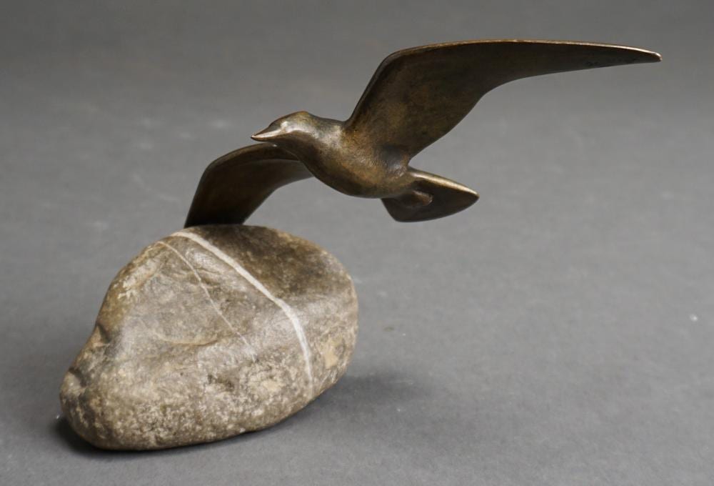 Charles Reussner comparable auction result: charles reussner french 1886 1961 bronze figure of bird in flight on stone base signed h 5 1 2 in 13 97 cm