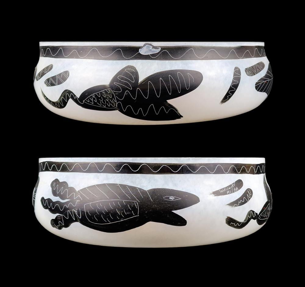 Ulrica Hydman- Vallien comparable auction result: ulrika hydman vallien pour kosta boda paire de larges coupes basses