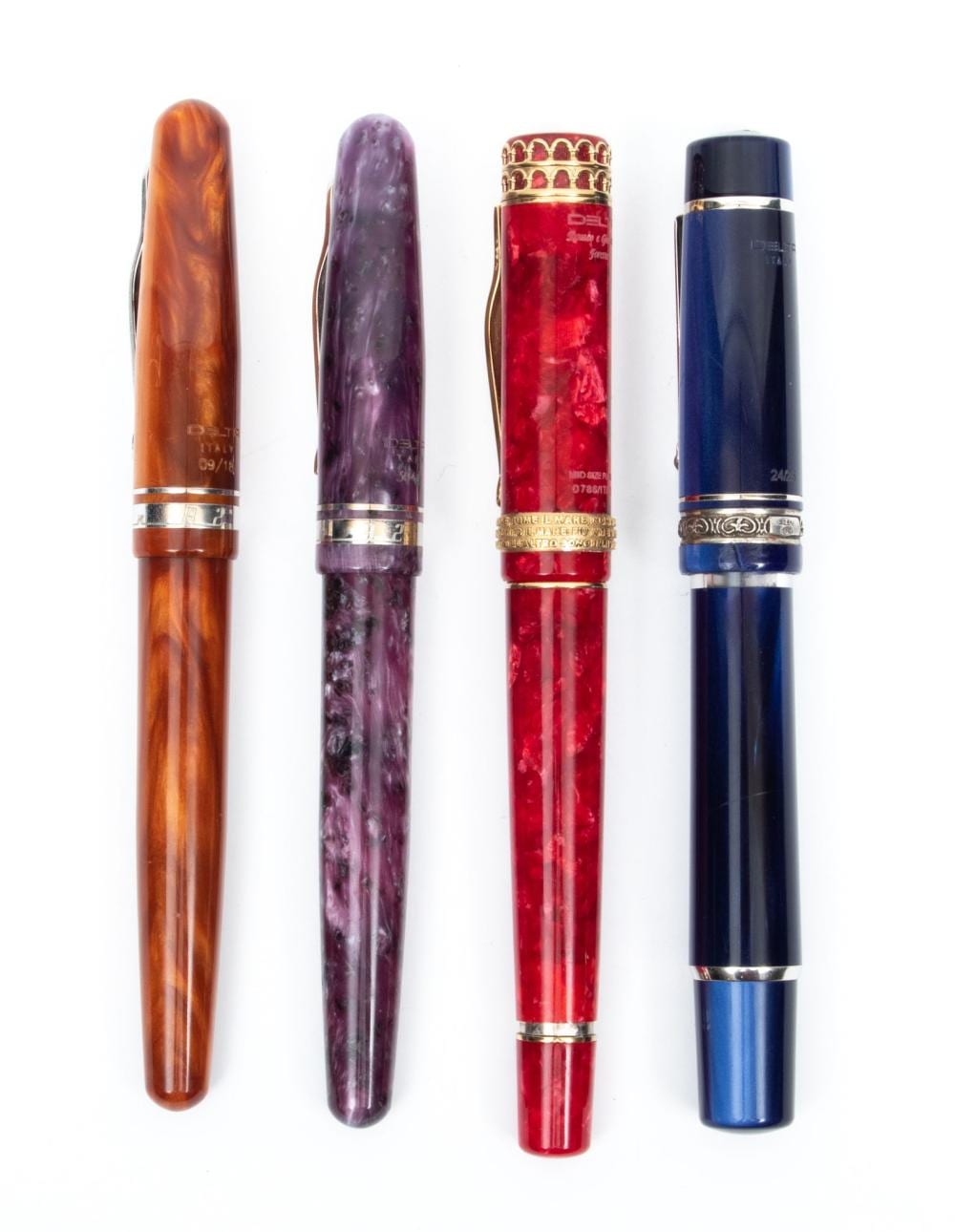 Delta comparable auction result: delta italian fountain pens 4 pcs