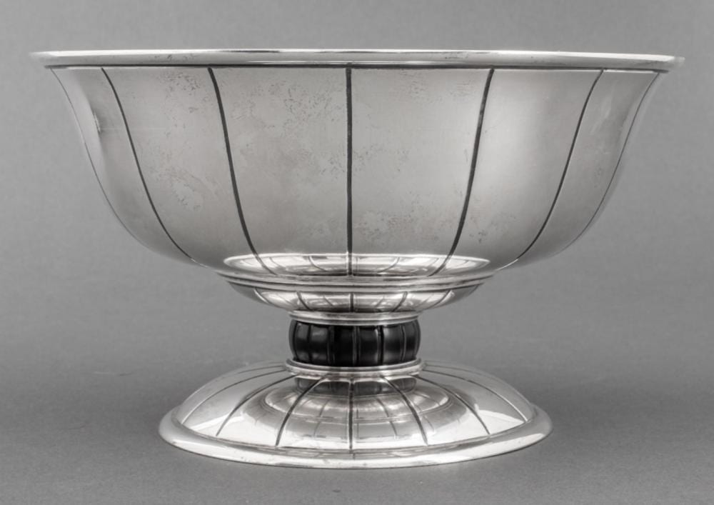 Erik (1884) Magnussen comparable auction result: erik magnussen for gorham silver centerpiece bowl