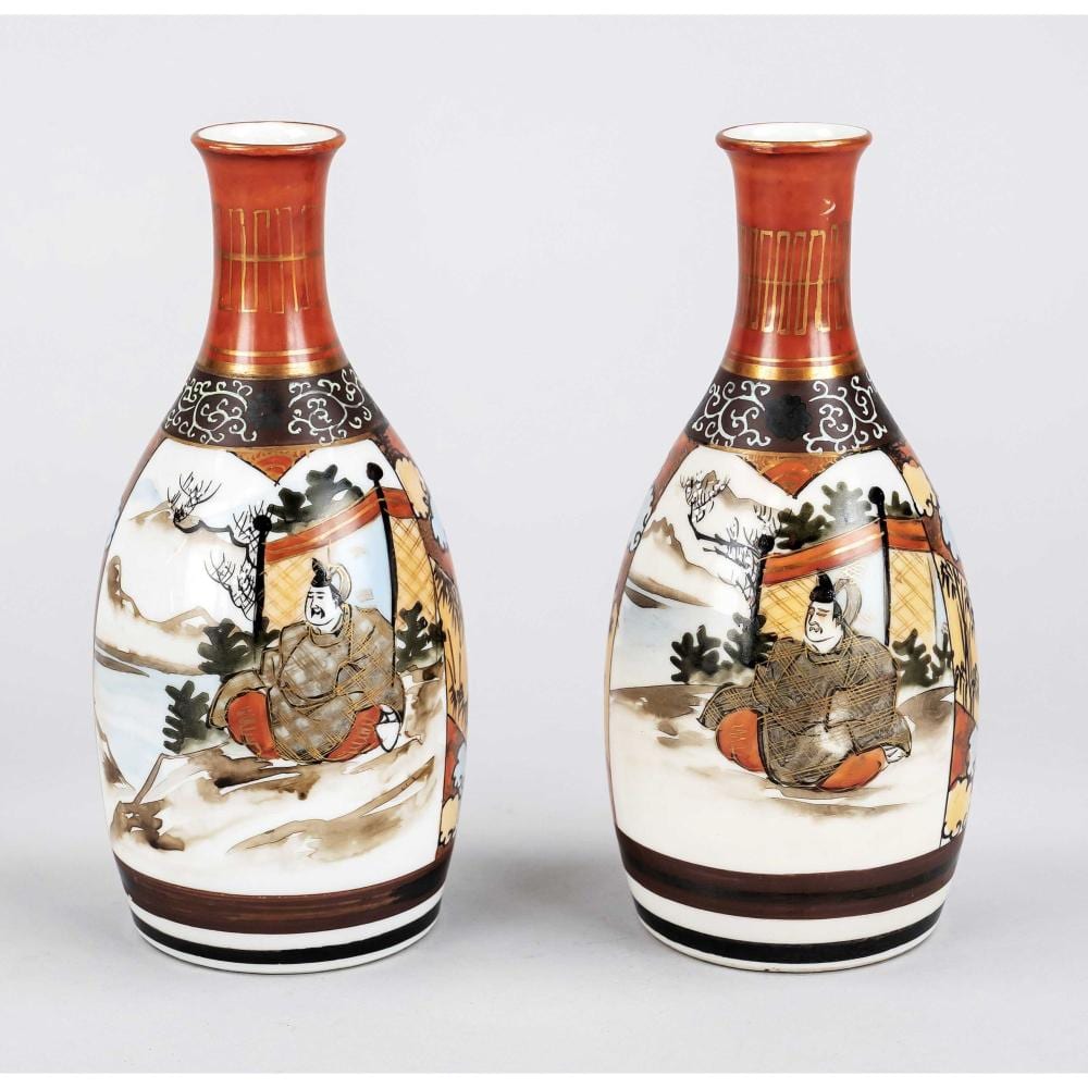 PAIR OF KUTANI SAKE BOTTLES, JAPAN, sold by Historia Auctionata, lot 6114 — auction record photograph
