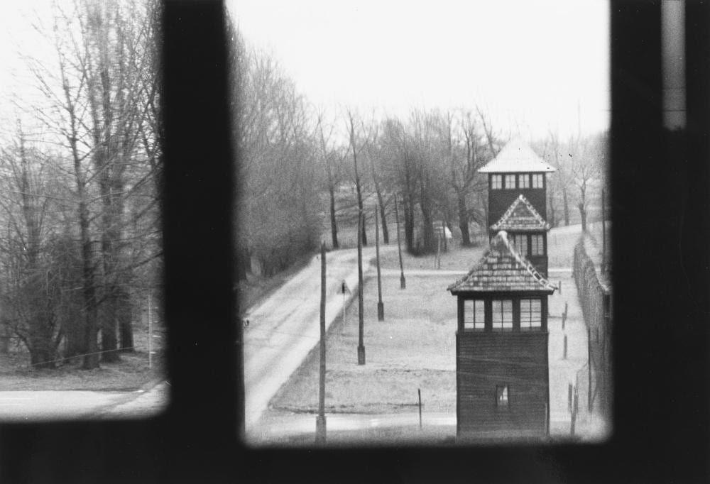 Mario Dondero comparable auction result: mario dondero 1928 2015 birkenau polonia 1980s