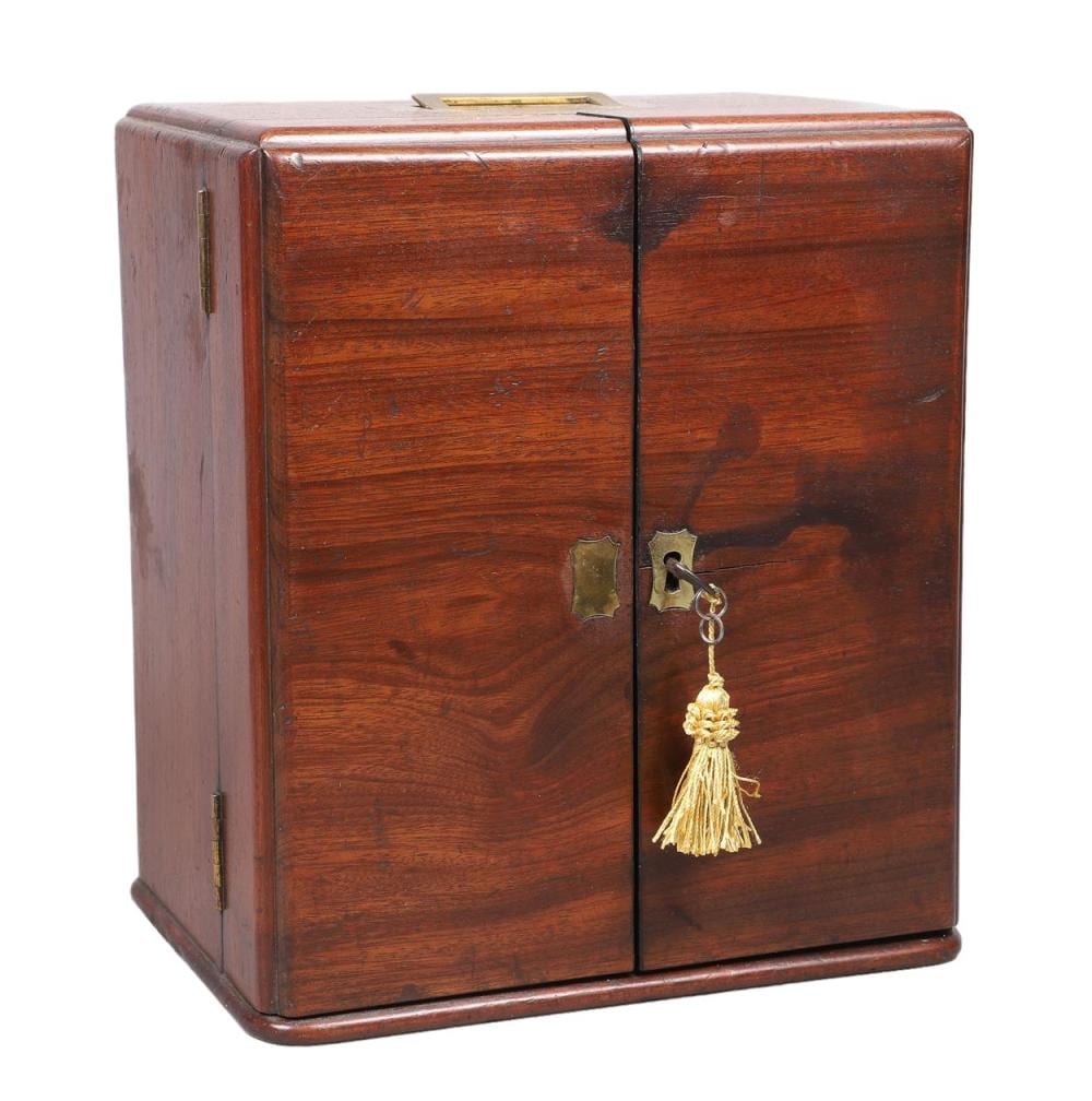 Triptych style apothecary medicine chest, English case, c 1830, contains (16) glass drug bottles (most affixed with the paper label ... sold by William Bunch Auctions & Appraisals, lot 20713 — auction record photograph