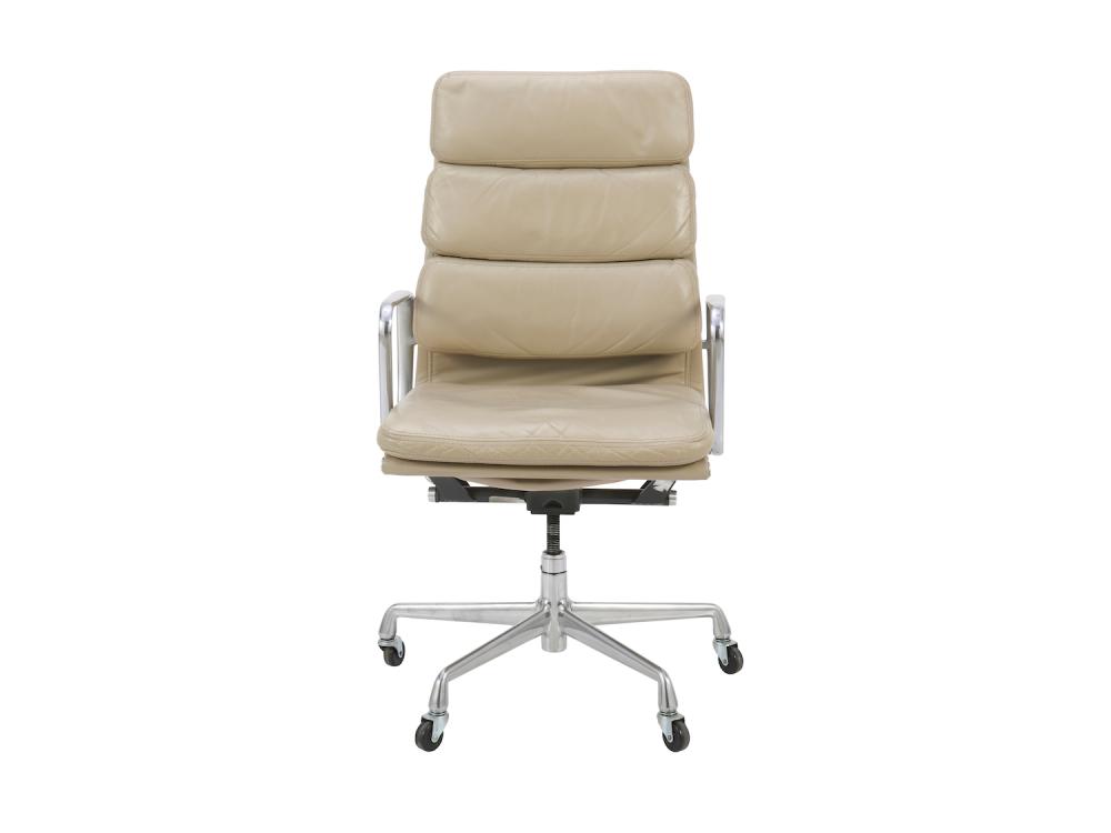 CHARLES & RAY EAMES A HIGH BACK SOFT PAD GROUP CHAIR FOR HERMAN MILLER sold by Leonard Joel, lot 102 — auction record photograph