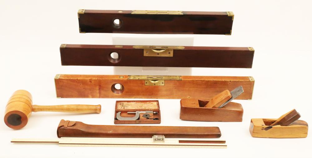 Auction comp thumbnail for 8 PC LOT OF ANTIQUE WOODWORKING TOOLS (Clements, Lot 165)