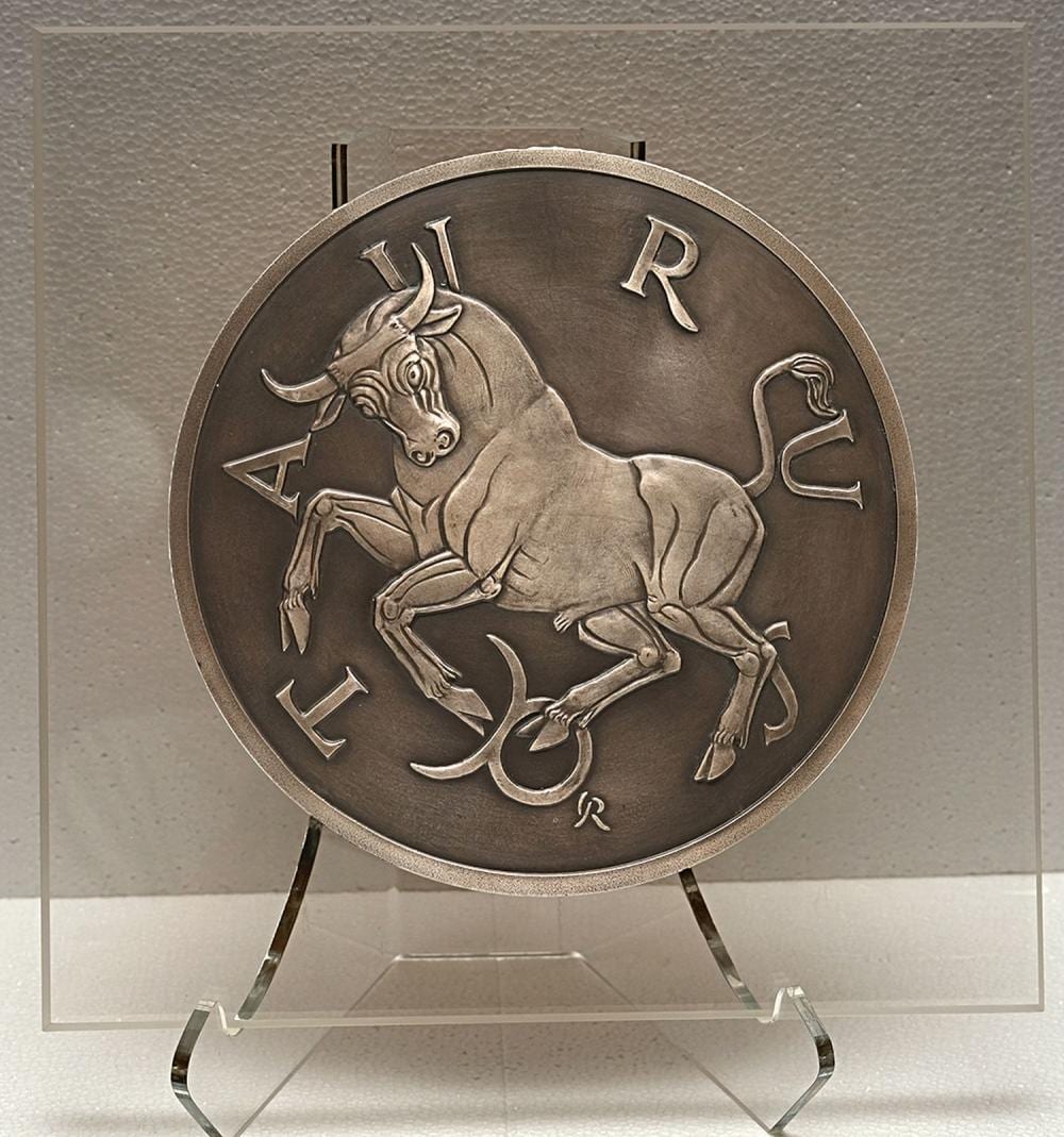 Gilroy Roberts comparable auction result: gilroy roberts 999 fine silver taurus zodiac wall plaque