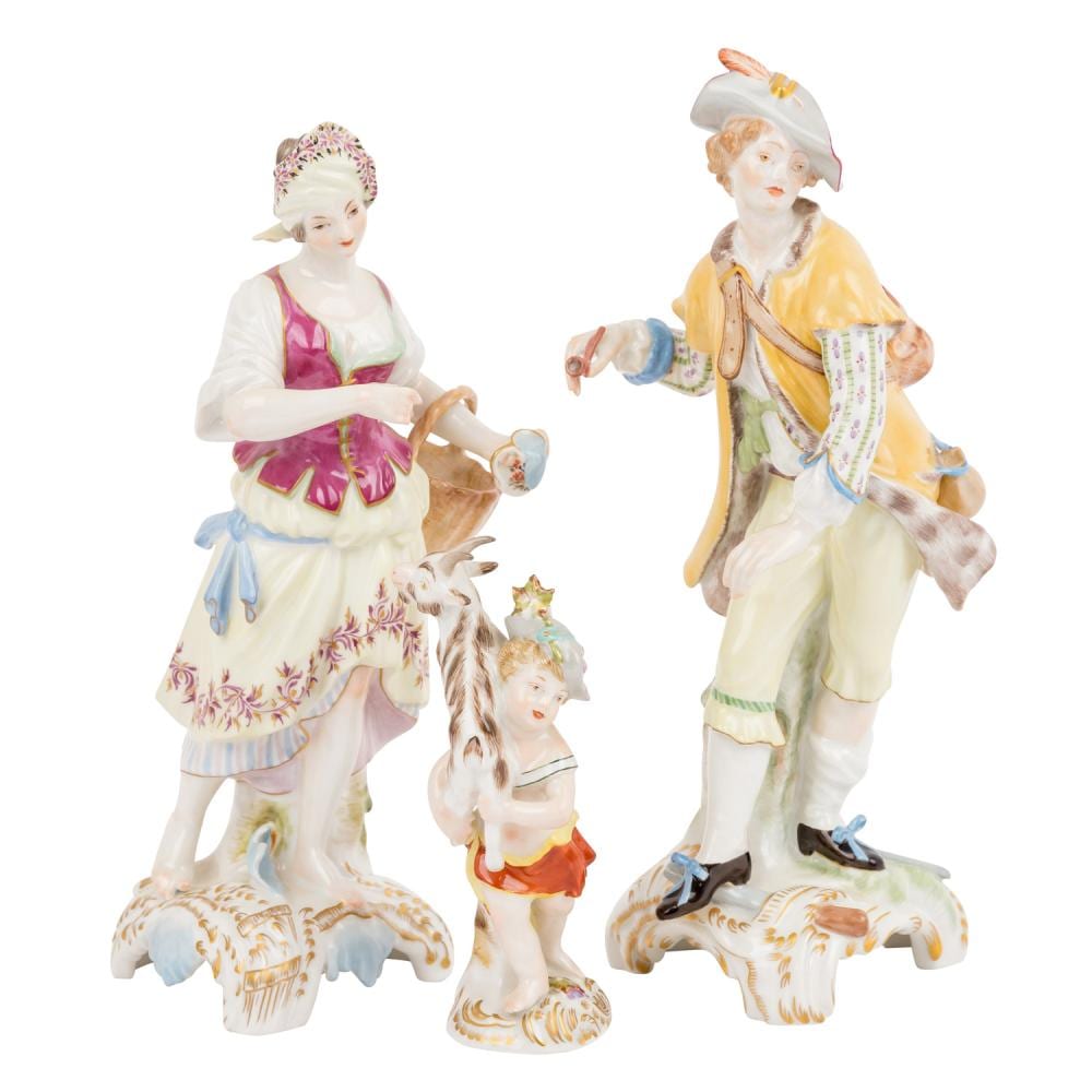 Friedrich Elias (1723) Meyer comparable auction result: kpm three figures 20 c