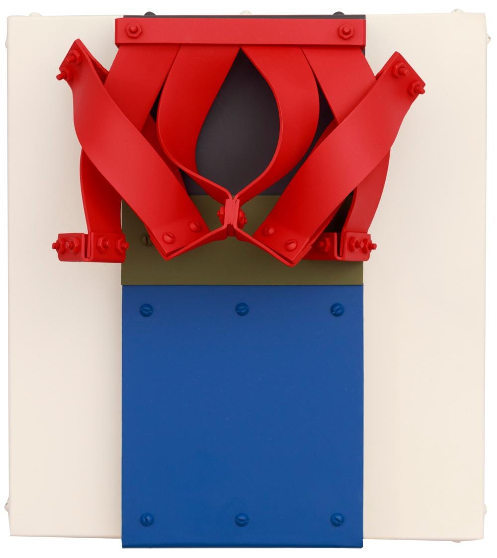 Edgar Negret (1920-2012) Máscara, 1993 Aluminio pintado Medidas: 33 x 30 x 15 cm Ed. 3/7- P/A comparable sale