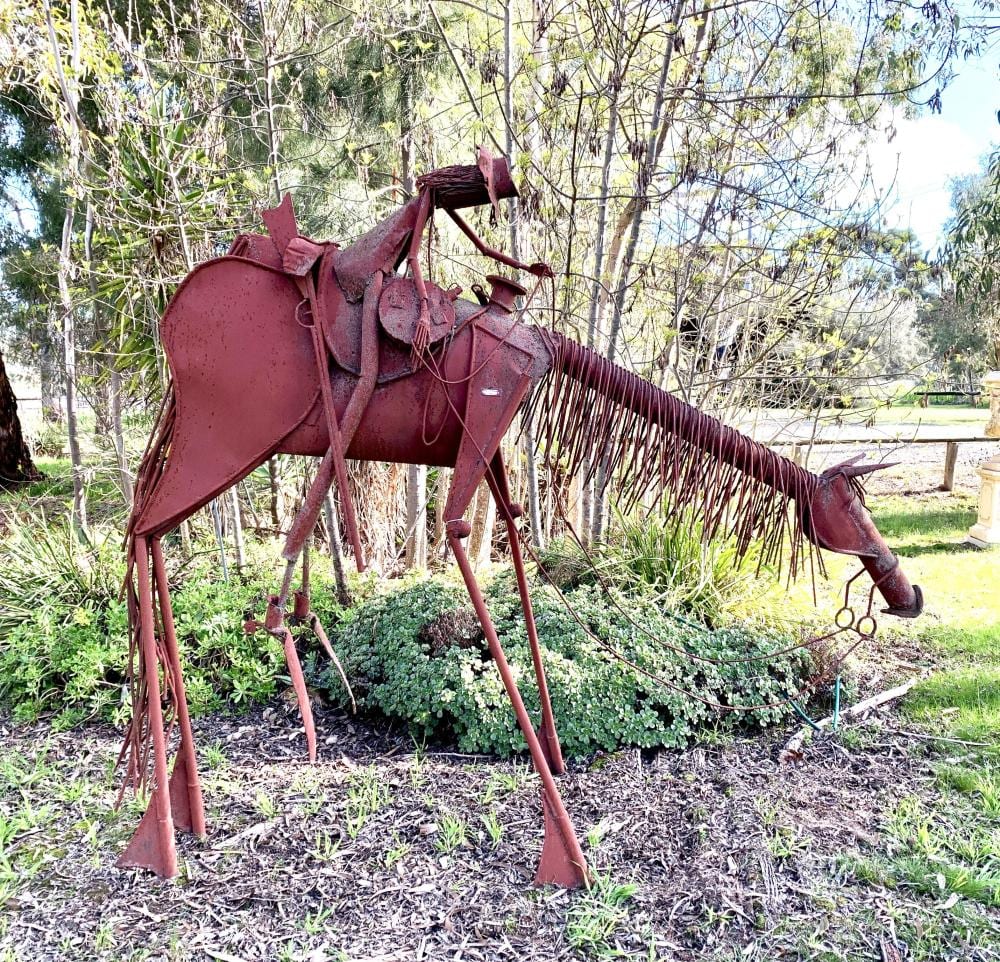 Kim Kennedy comparable auction result: kim kennedy fabulous life size monumental iconic australiana modern sculptured metal figure stockman with rifle on horseback