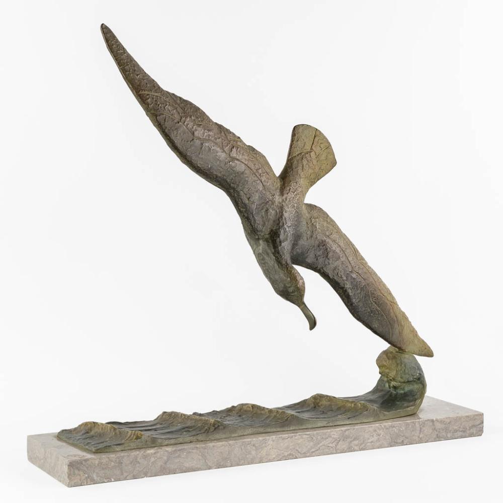 Georges Raoul Garreau comparable auction result: georges garreau 1885 seagull bronze on a marble base l 72 x w 23 x h 66 cm
