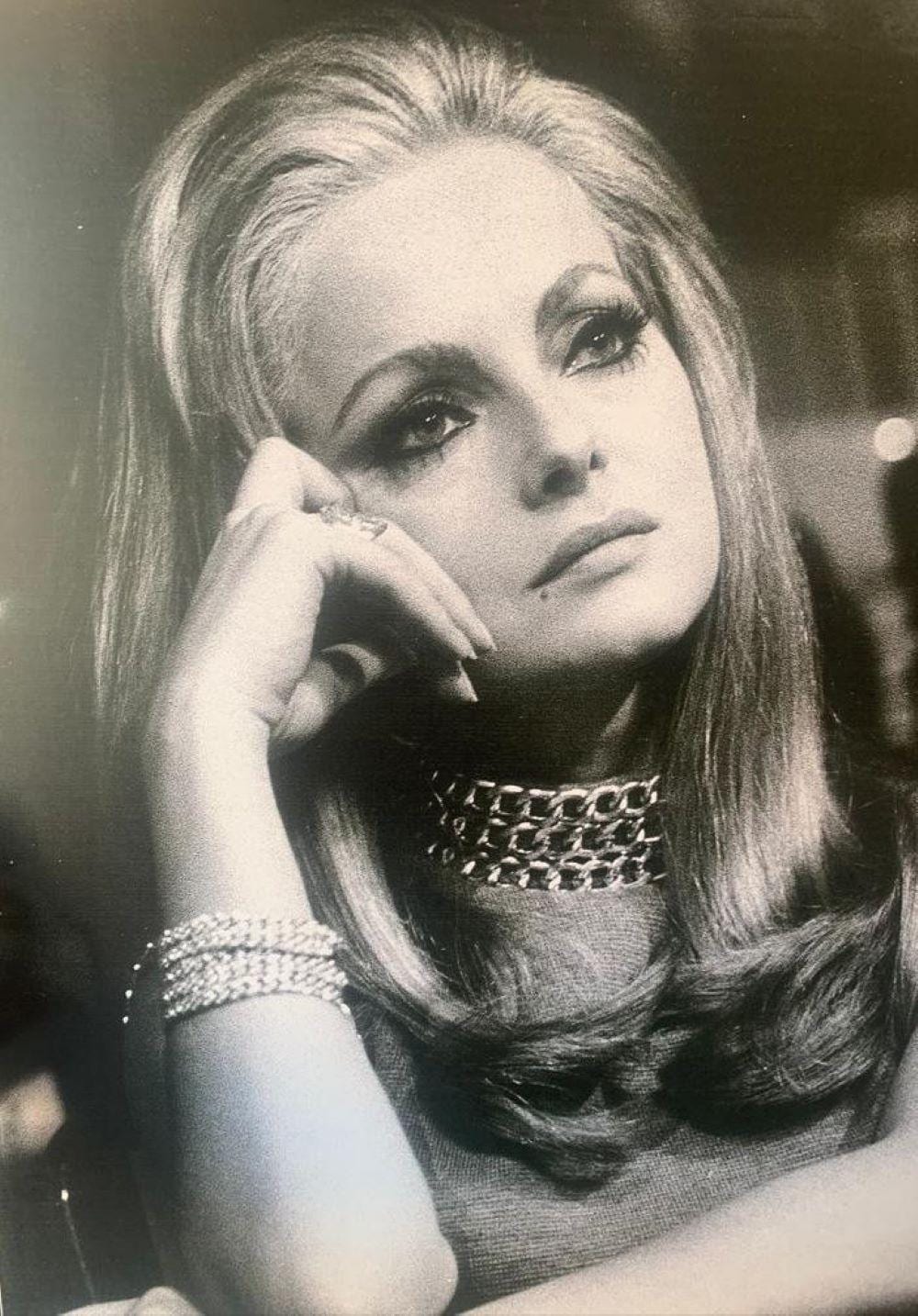 Maria Mulas comparable auction result: maria mulas virna lisi