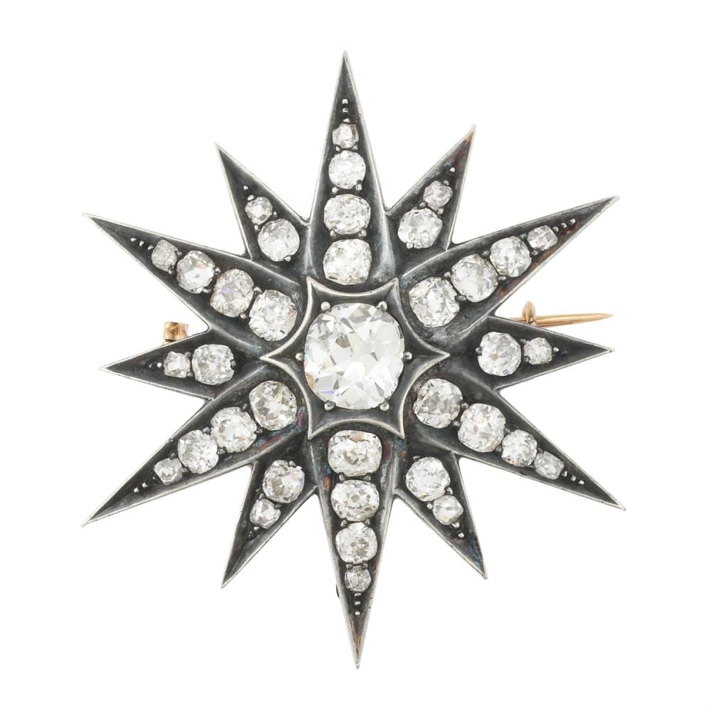 A LATE 19TH/EARLY 20TH CENTURY DIAMOND STAR BROOCH/PENDANT, CIRCA 1900 sold by Dreweatts 1759 Fine Sales, lot 113 — auction record photograph