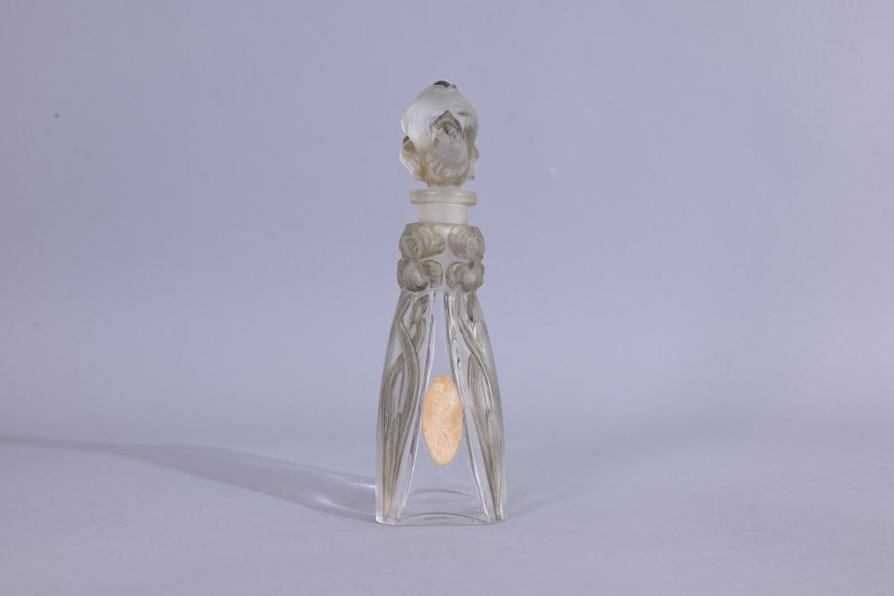 Julien Viard comparable auction result: julien viard l origan frosted perfume bottle