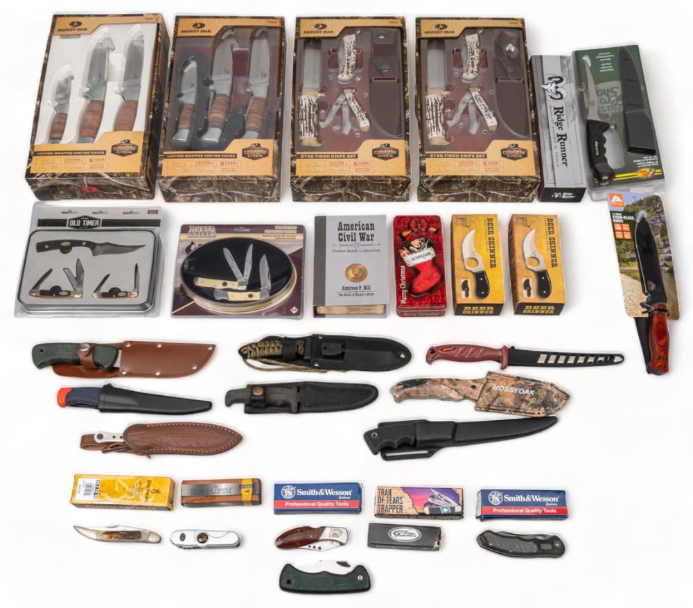 Collection of 30 Knives & Knife Sets sold by Vogt Galleries Texas, lot 1376 — auction record photograph