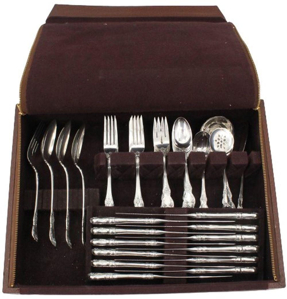 (52) Old Master Sterling by Towle Silver sold by Sarasota Estate Auction, lot 733 — auction record photograph