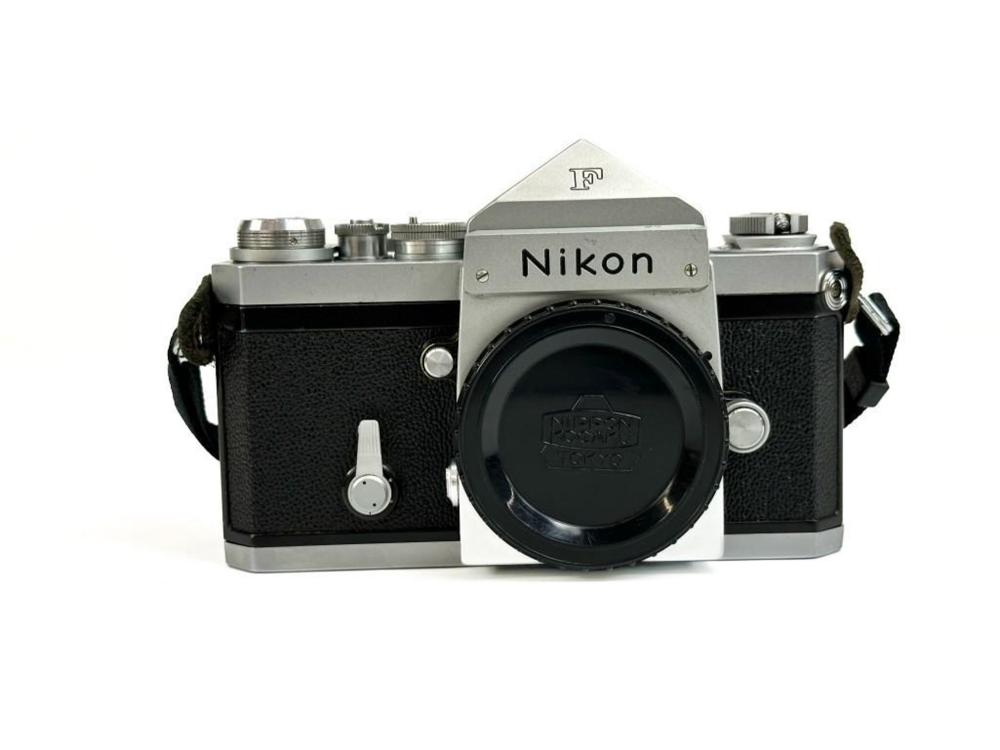 Nikon F 35mm Camera Body (Silver) sold by Hughes Auctions, lot 298 — auction record photograph