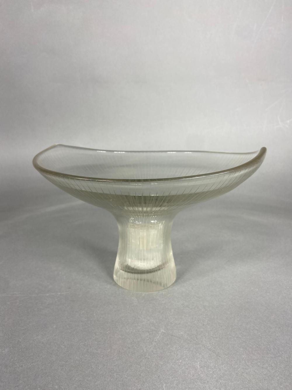 Tapio  Wirkkala comparable auction result: 1940s tapio wirkalla kantarelli for littala glass piece