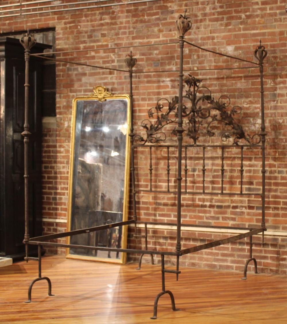 ANTIQUE ITALIAN WROUGHT IRON CAMPAIGN BED sold by Ashcroft and Moore, lot 283 — auction record photograph