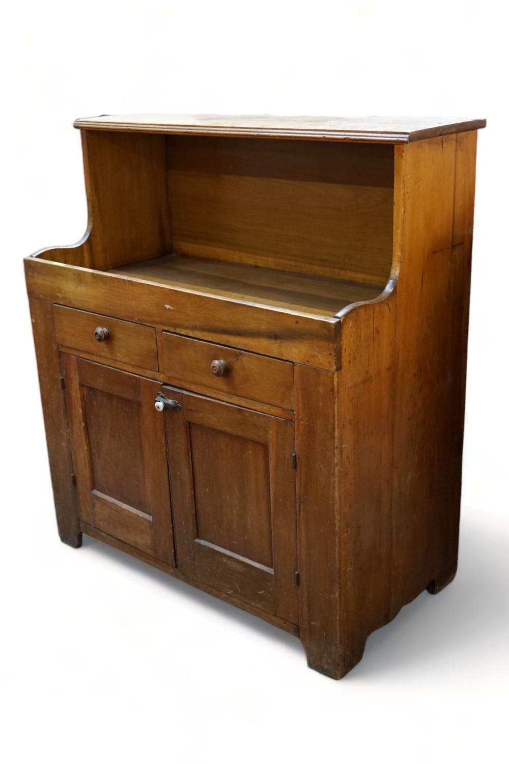 Pine Dry Sink. sold by Direct Auction Galleries, Inc., lot 613 — auction record photograph