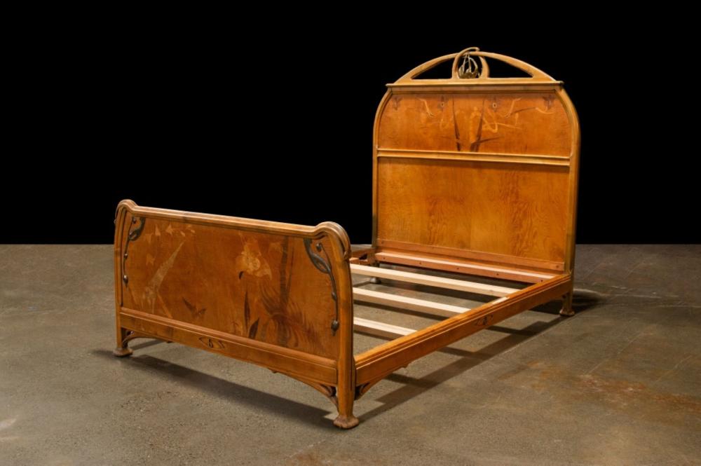 LOUIS MAJORELLE ART NOUVEAU BED FRAME 1915 sold by District Auction, lot 84 — auction record photograph