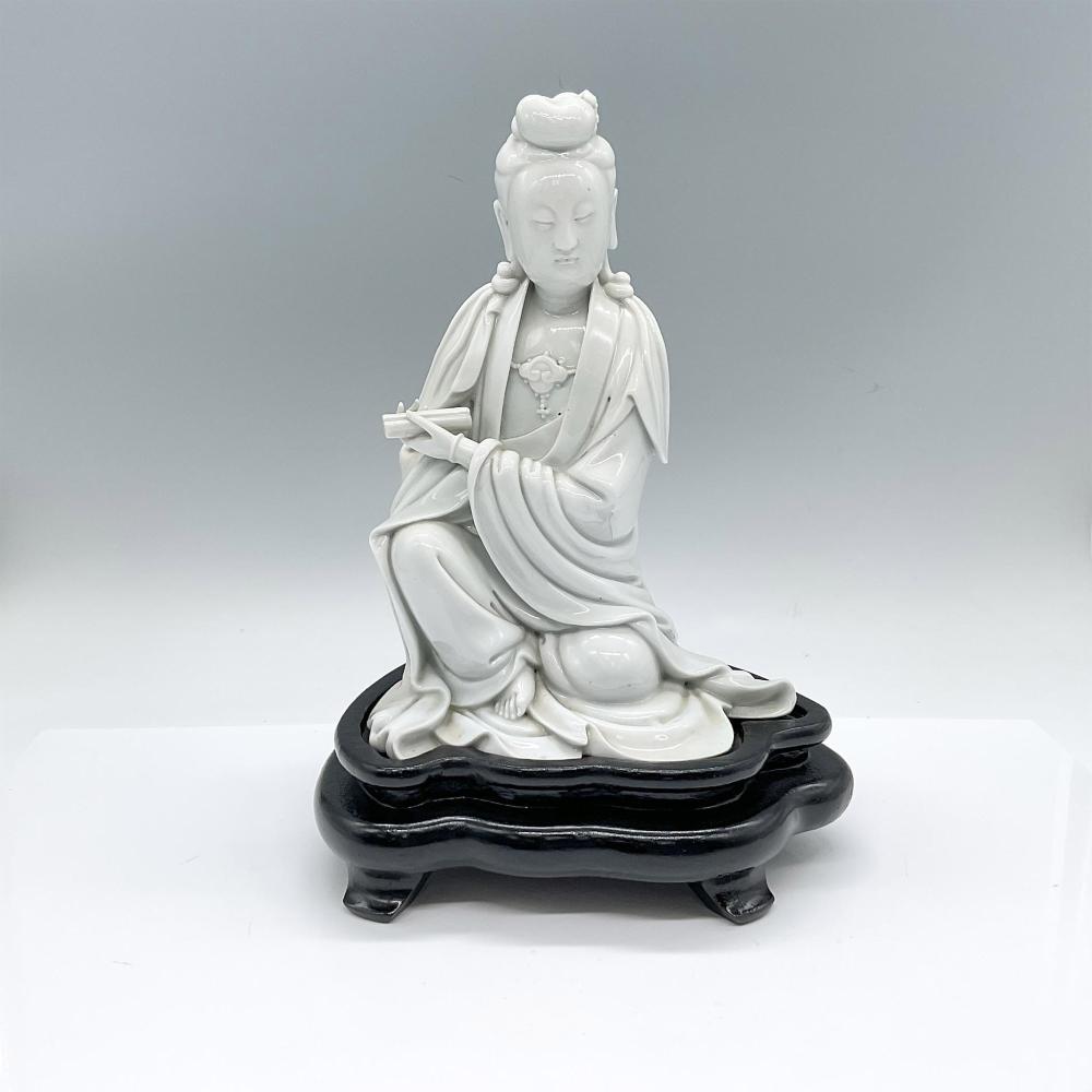Auction comp thumbnail for Chinese Dehua Porcelain Guanyin Figurine (Lion and Unicorn, Lot 20)