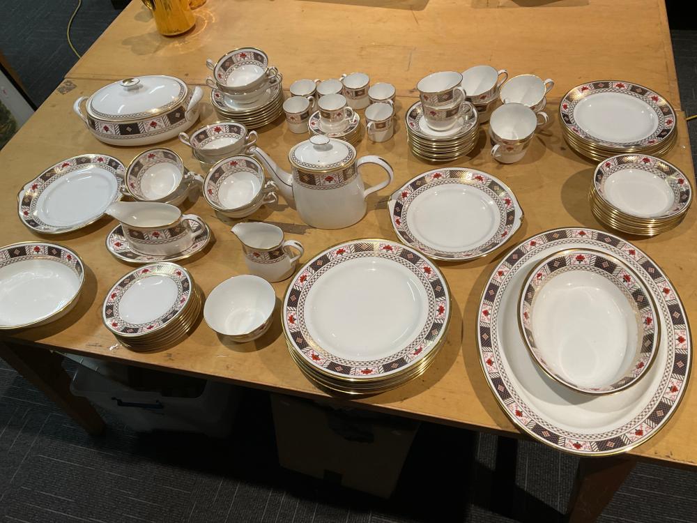An extensive Royal Crown Derby, Derby Border dinner service, including 8 dinner plates, 8 entree plates, 8 side plates, 8 dessert bowls, 8 twin handled soup bowls and saucers, 7 coffee cans with 8 saucers, teapot, milk j sold by Bargain Hunt Auctions, lot 38 — auction record photograph