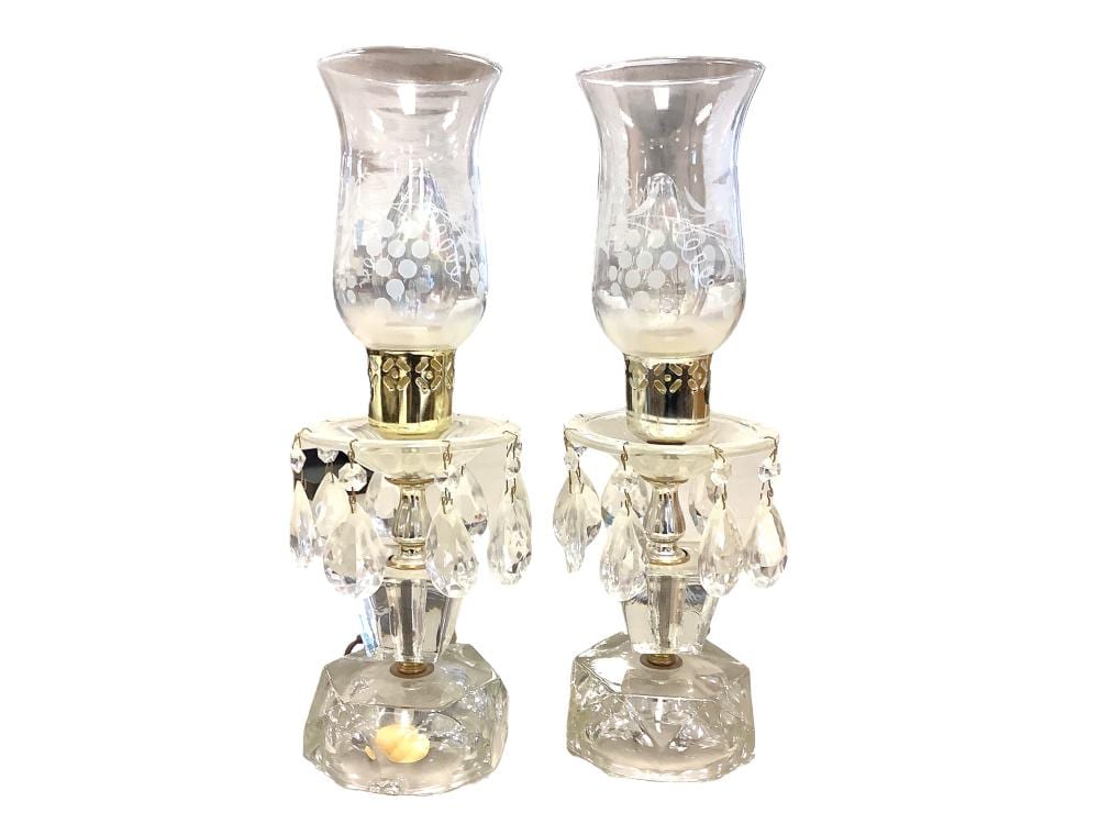 Pair of Vintage Electric Hurricane Lamps sold by Apple Tree Auction Center, lot 1121 — auction record photograph