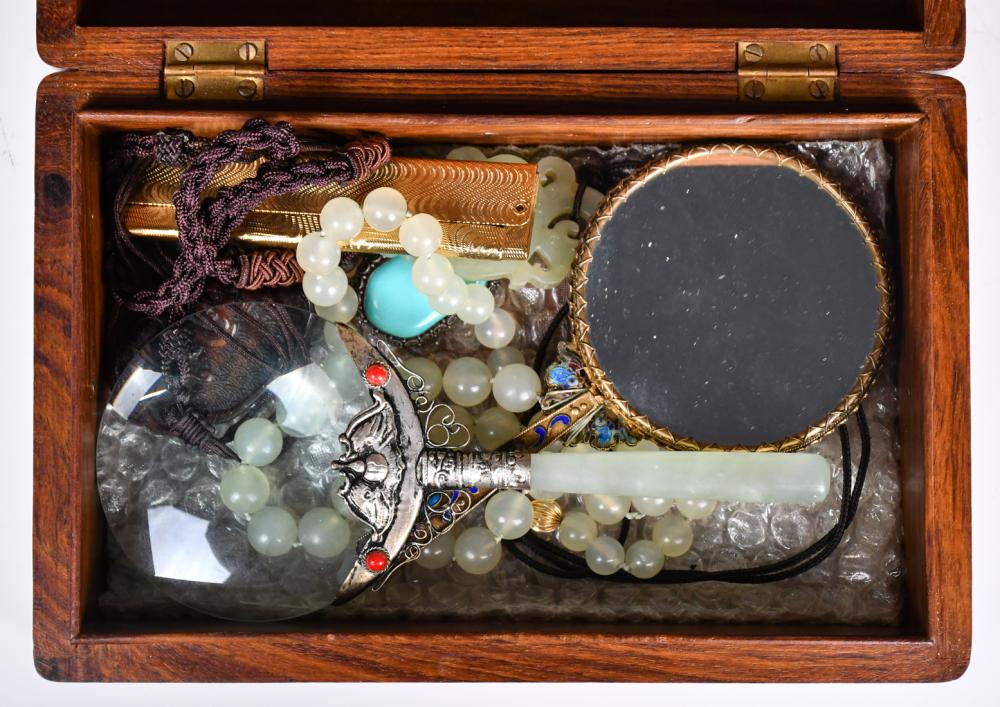 2 Jade Inlaid Hand Mirrors & Jewelry w/Carved Box sold by Stunning Arts Auction & Appraisal, lot 352 — auction record photograph