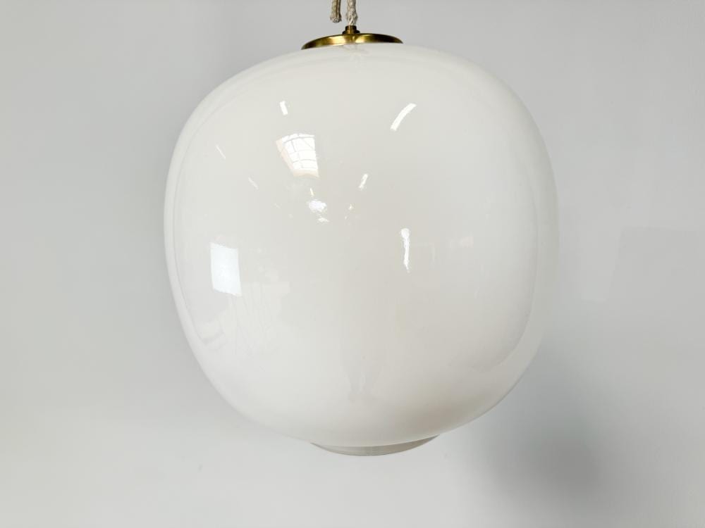 Vilhelm Lauritzen comparable auction result: vilhelm lauritzen