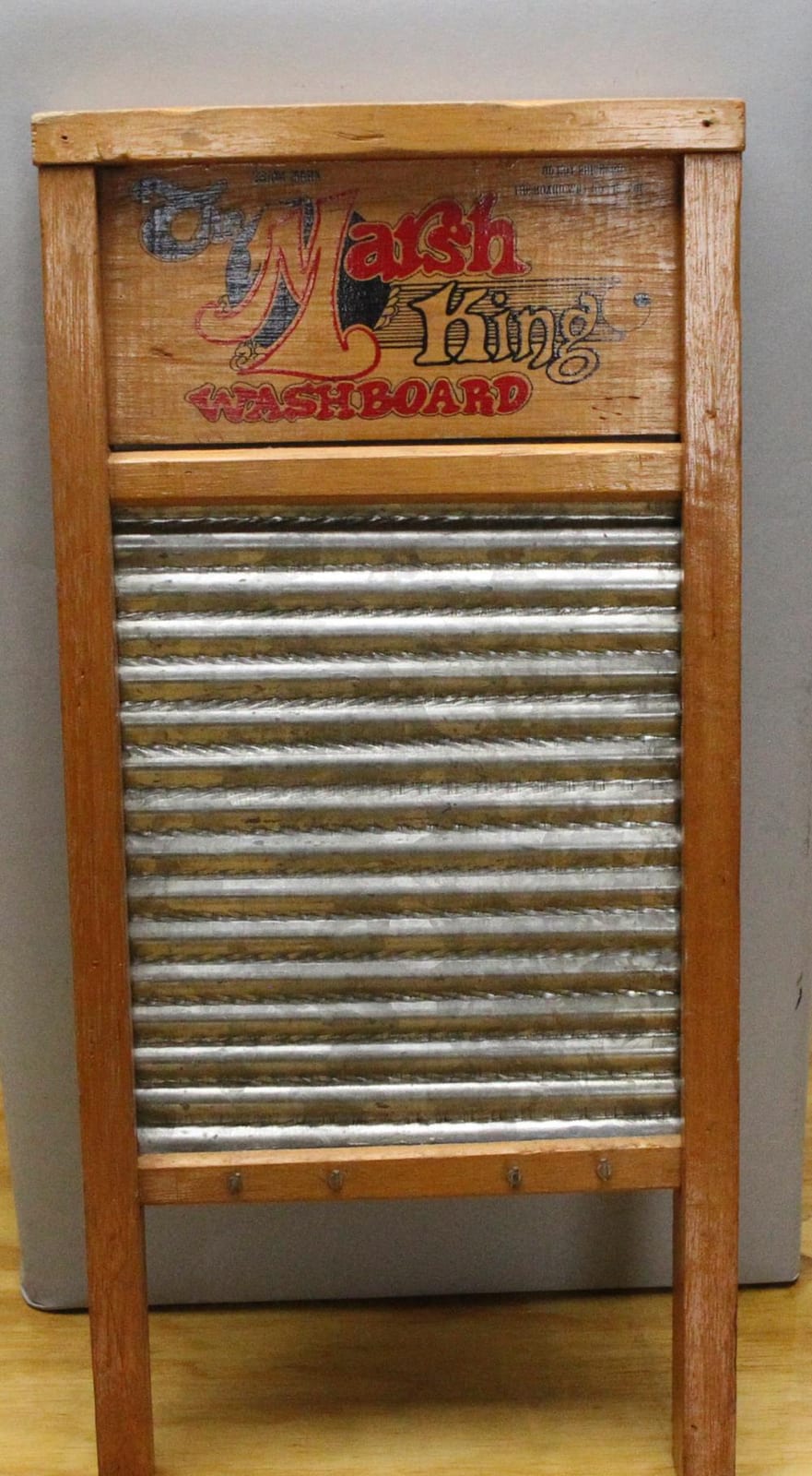 Antique Lingerie The Marsh King Washboard sold by Pasadena Antique Warehouse, lot 255 — auction record photograph