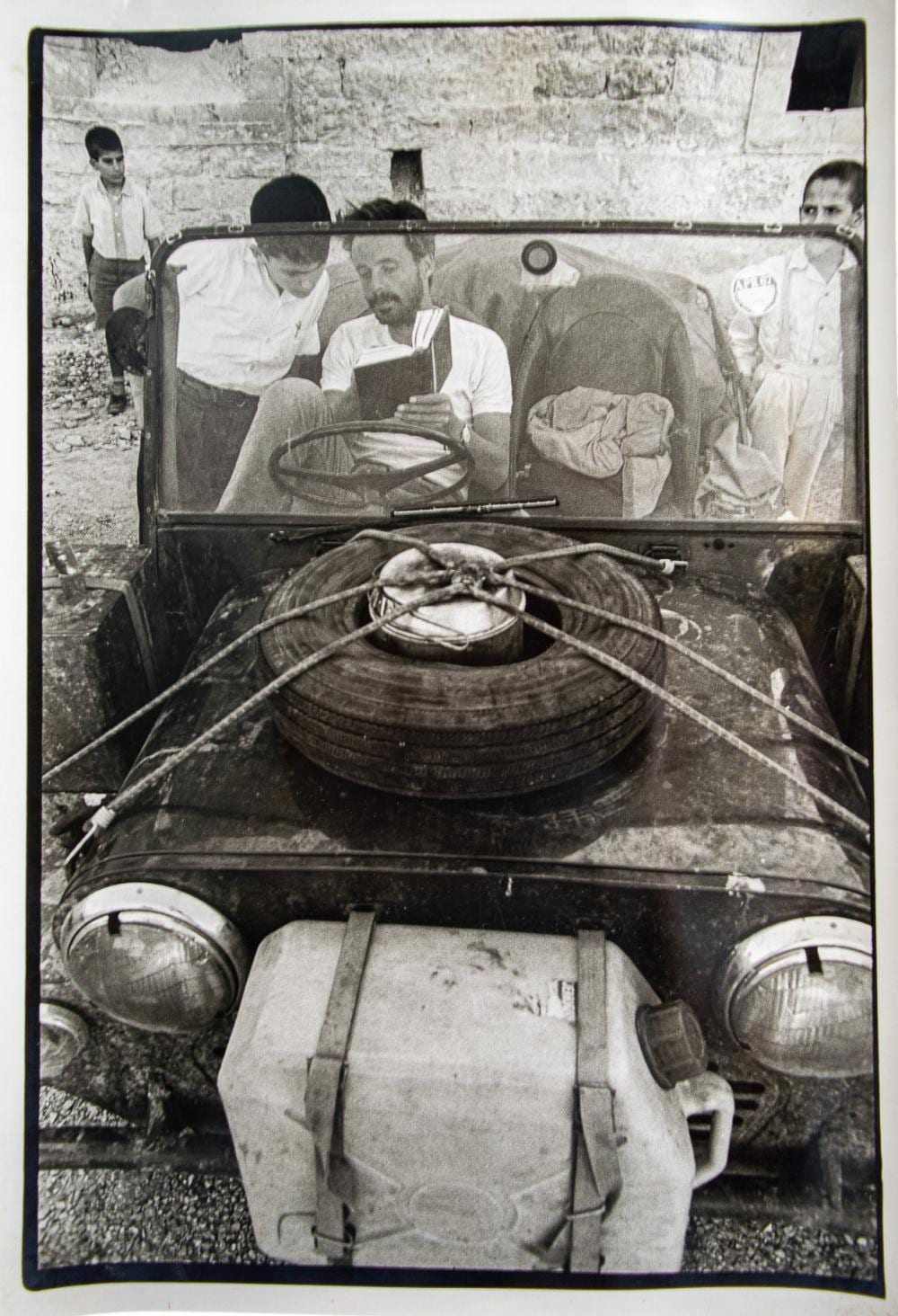 Patrick Lichfield comparable auction result: patrick lichfield 1939 2005 two travel photographs