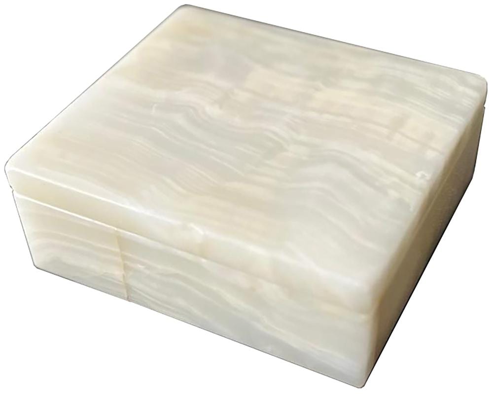 Alberto Dura comparable auction result: a white pietra dura box