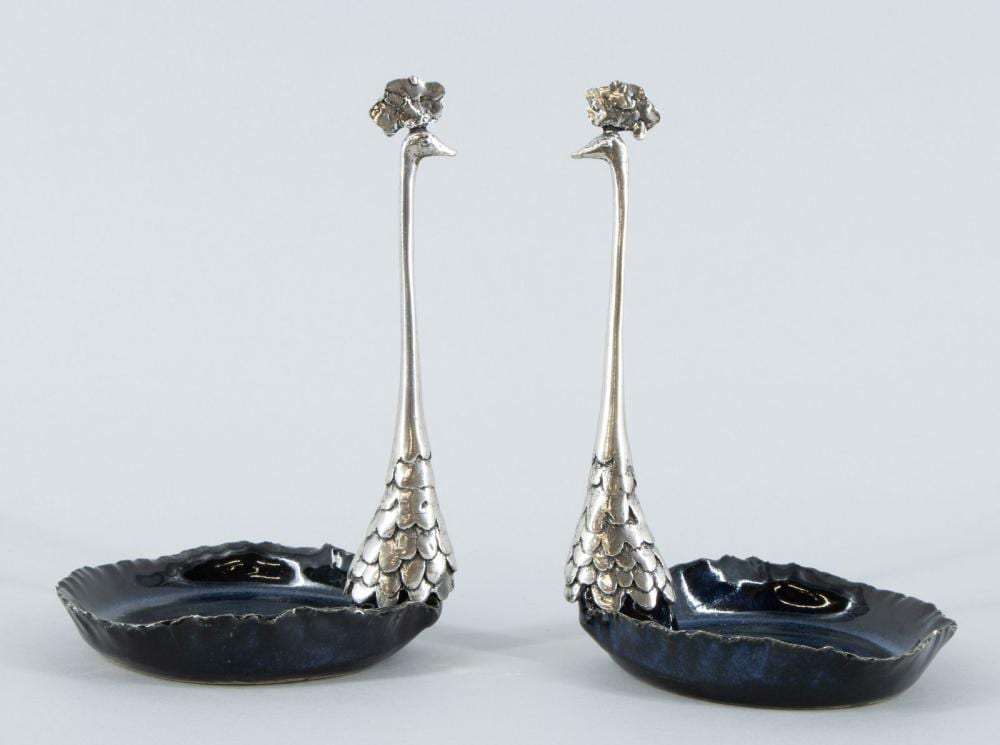 Corry Ammerlaan comparable auction result: corry ammerlaan 1947 een paar schaaltjes met vogels