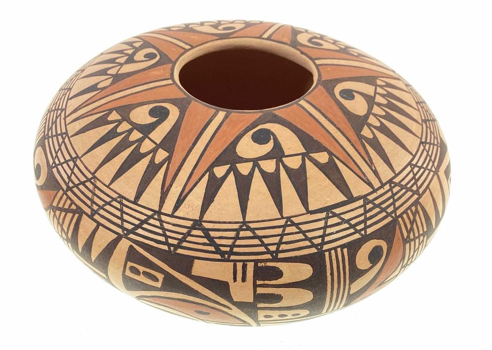 Verla Dewakuku comparable auction result: verla dewakuku 1932 hopi tewa pottery