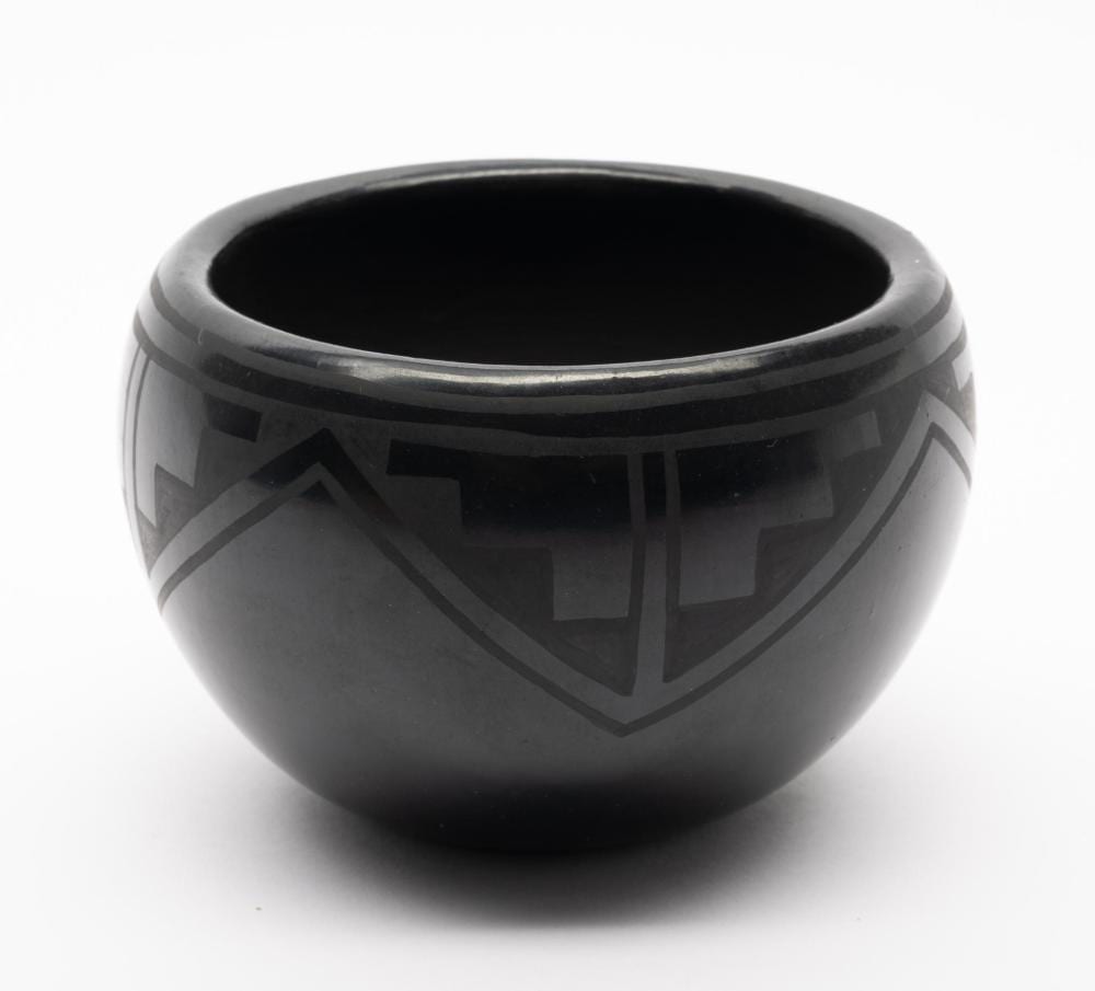 Crucita Gonzales Calabaza comparable auction result: blue corn 1921 1999 san ildefonso burnished blackware pot