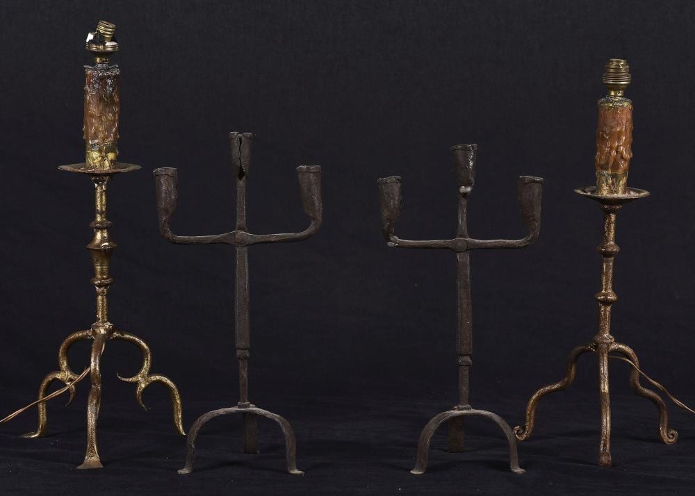 Joan Vives Maristany comparable auction result: lote compuesto por dos candeleros electrificados r