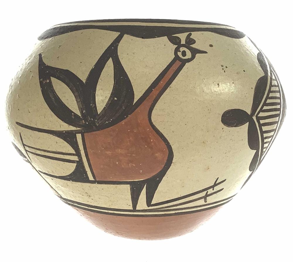Elizabeth Medina comparable auction result: elizabeth medina signed zia pottery pot