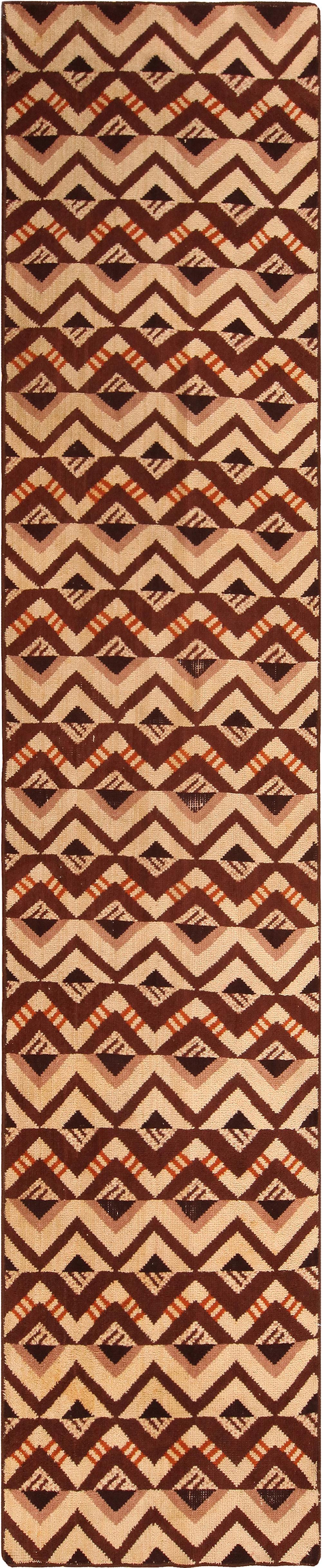 French Art Deco Runner Rug 1920's 14 ft 9 in x 3 ft (4.5 m x 0.91 m) sold by Nazmiyal Auctions, lot 317 — auction record photograph