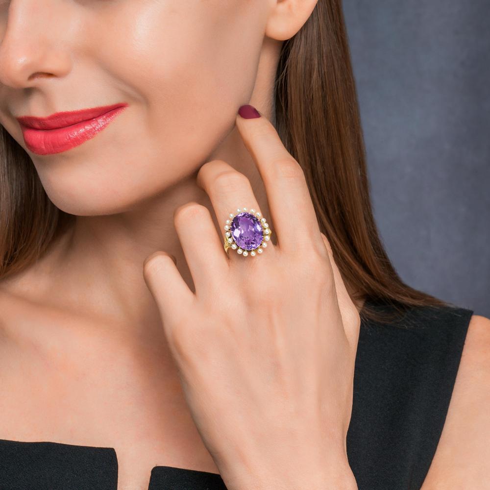 Antique Amethyst and Pearl Ring sold by FORTUNA®, lot 2098 — auction record photograph