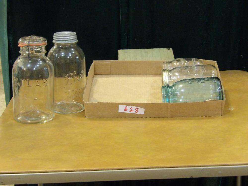 ATLAS, BALL, GREEN MASON JAR,M OTHERS sold by McCurley Auction Company, lot 628 — auction record photograph